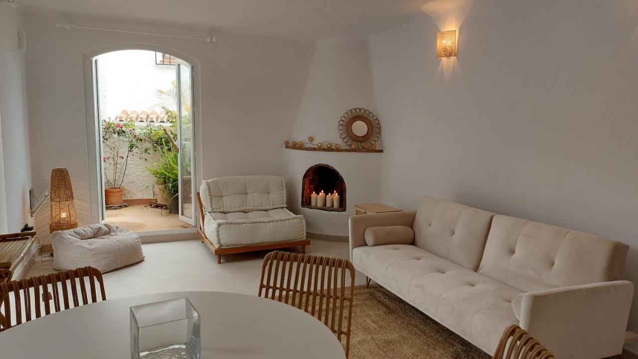 New Boho Home With Balcony, Private Garden And Communal Pool Nerja Ngoại thất bức ảnh