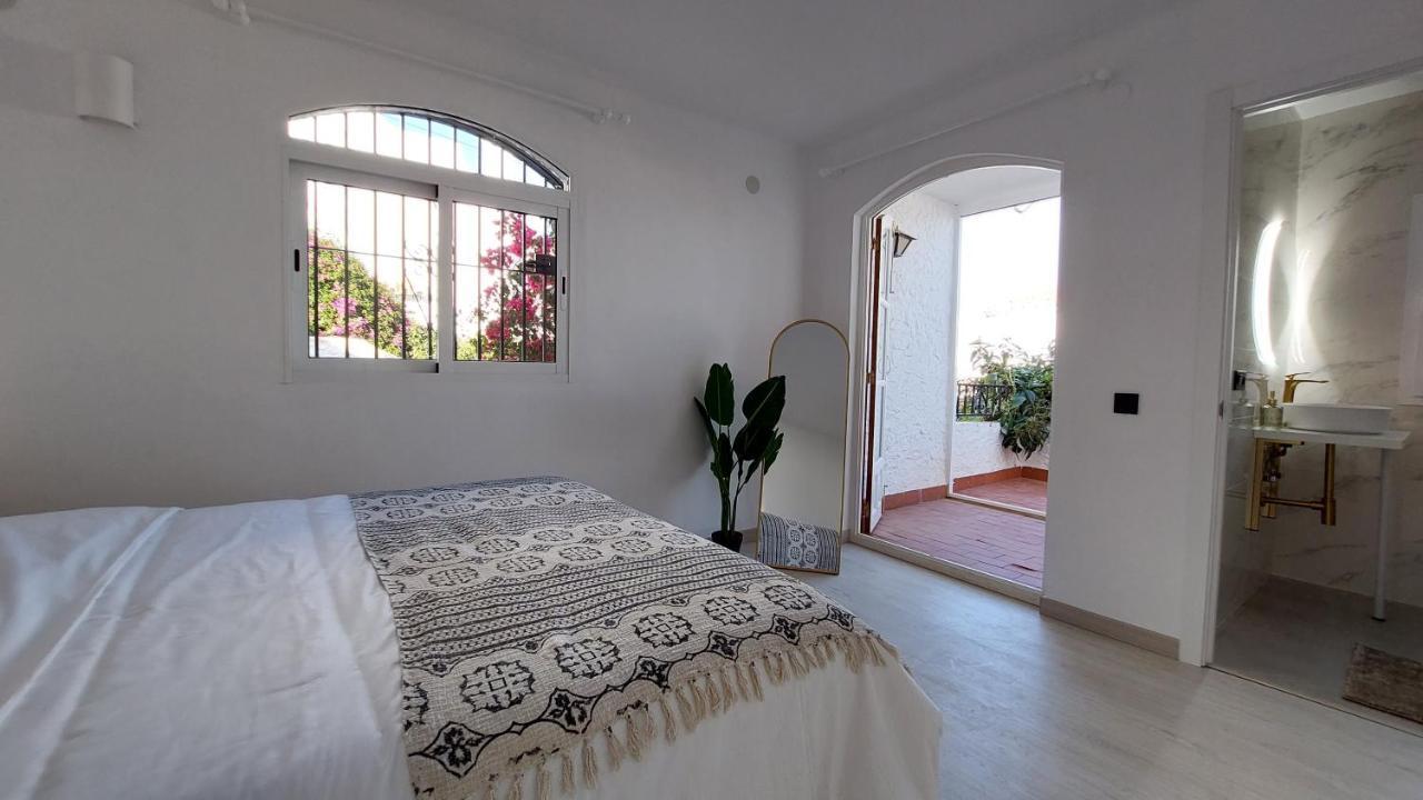 New Boho Home With Balcony, Private Garden And Communal Pool Nerja Ngoại thất bức ảnh