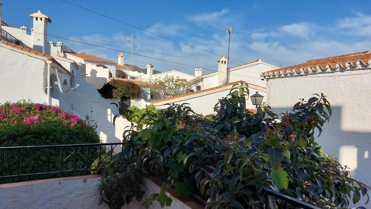 New Boho Home With Balcony, Private Garden And Communal Pool Nerja Ngoại thất bức ảnh