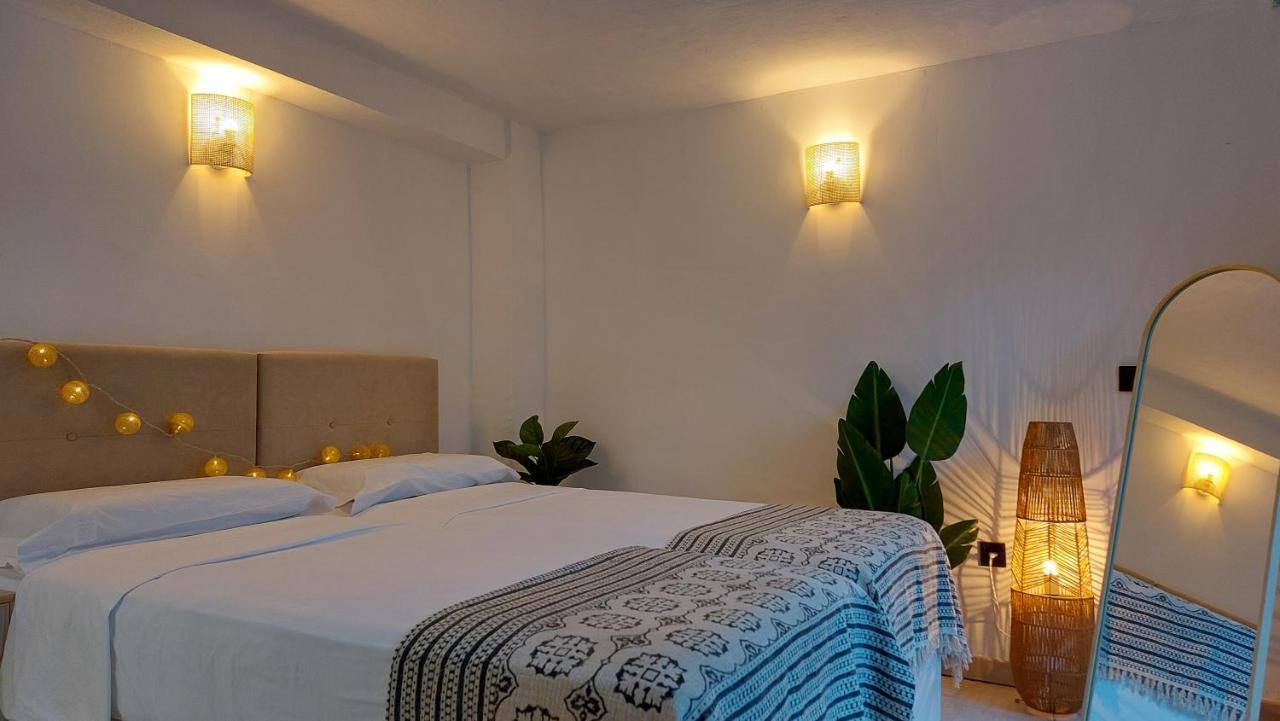 New Boho Home With Balcony, Private Garden And Communal Pool Nerja Ngoại thất bức ảnh
